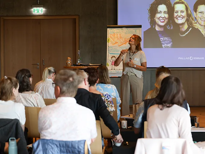 Felicitas Prenzel in einem ihrer Seminare